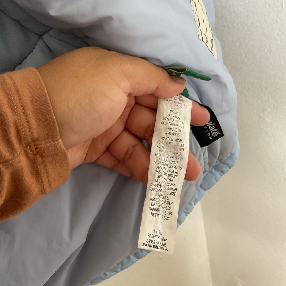 L.L. Bean Girls Blue Thinsulate Hooded Winter Jacket Outdoor Snow, Large 14/16 - Picture 10 of 16